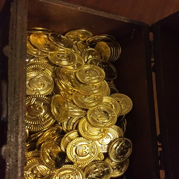 50pcs plastiko Piratų aukso monetos Helovinas vaikams gimtadienio apdailos netikrą aukso lobis šalies prekių dovana vaikams už žaislą