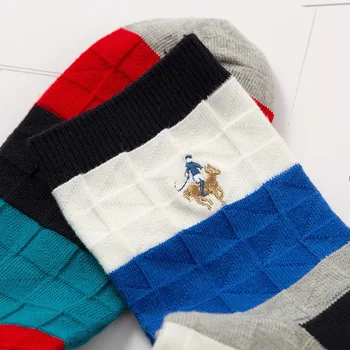 Nauja Rudens Žiemos Prekės Polo Siuvinėjimas Medvilnės Vyrų Kojinės Šiltas Kvėpuojantis Verslo Atsitiktinis Įgulos Kojinės Vyriškos Mix Spalva Didmeninės - 