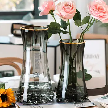 Šviesos prabanga aukso dažytos kūrybos paprasta skaidraus stiklo vaza, vandens auginamos gėlės, lelija Šiaurės kambarį gėlių išdėstymas - 