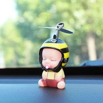 Automobilių Žaislas Antis Žindukas Baby Doll Mielas Vaikai Su Šalmas + Saugus Šalmas Bžūp Automobilio prietaisų Skydelio Apžvalga Veidrodis Priedai Įdomus Dekoras - 